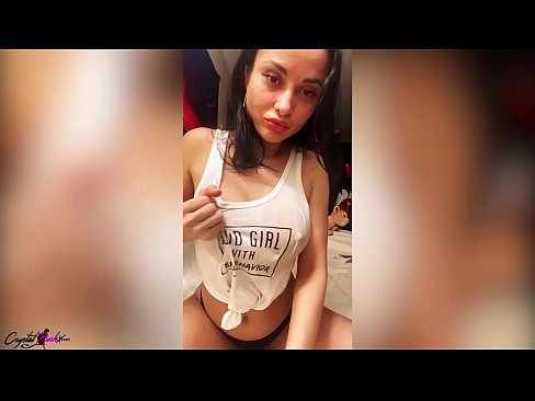❤️ 그녀의 음부를 훔치고 젖은 티셔츠에 그녀의 거대한 가슴을 애무하는 busty 예쁜 여자 ❤️❌ 포르노 포르노에서 ko.sfera-uslug39.ru ❤